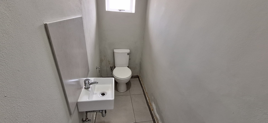 3 Bedroom Property for Sale in Albertinia Western Cape